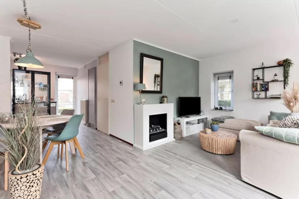 Vakantiehuis Met Luxe Tuin Dichtbij Het Strand Камперланд Екстериор снимка