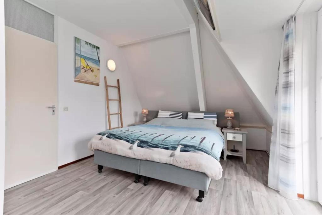 Vakantiehuis Met Luxe Tuin Dichtbij Het Strand Камперланд Екстериор снимка