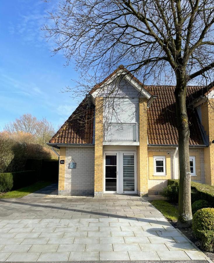 Vakantiehuis Met Luxe Tuin Dichtbij Het Strand Камперланд Екстериор снимка
