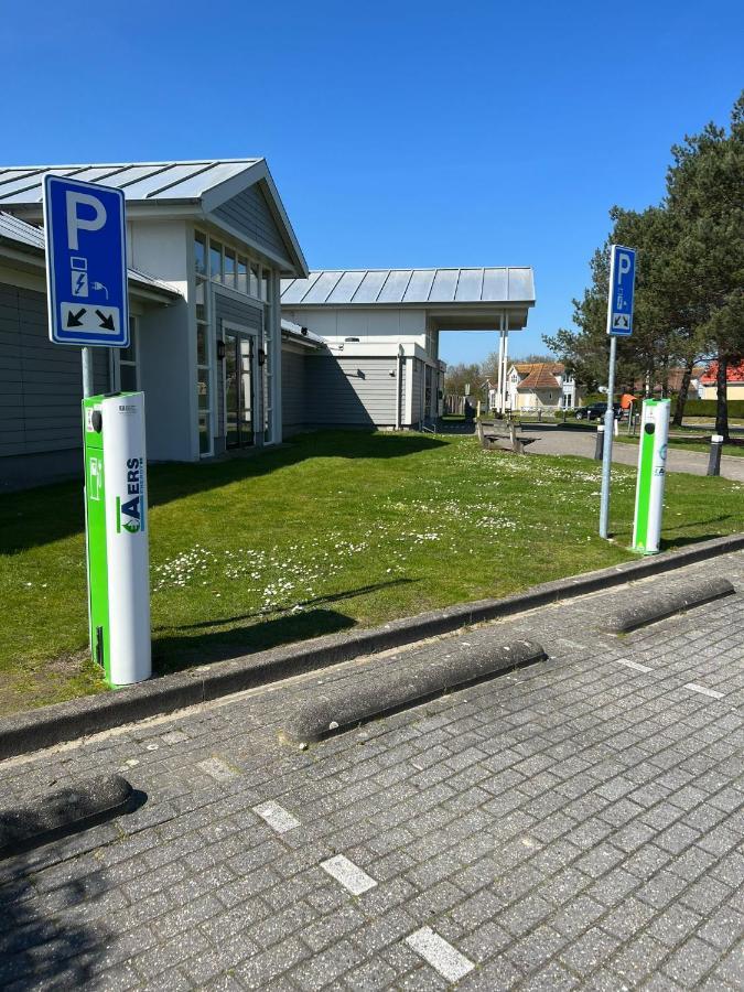 Vakantiehuis Met Luxe Tuin Dichtbij Het Strand Камперланд Екстериор снимка
